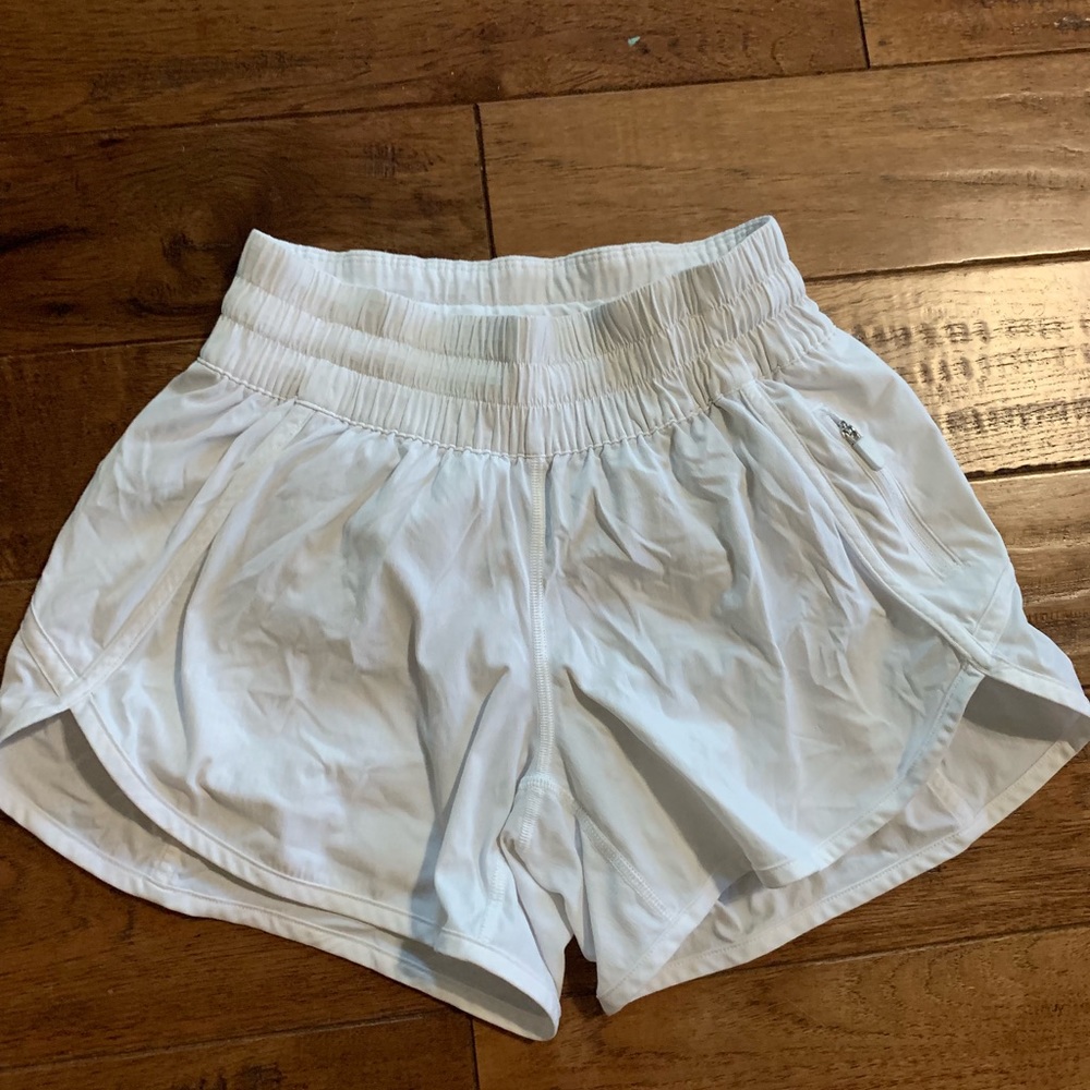white tracker short lululemon shorts